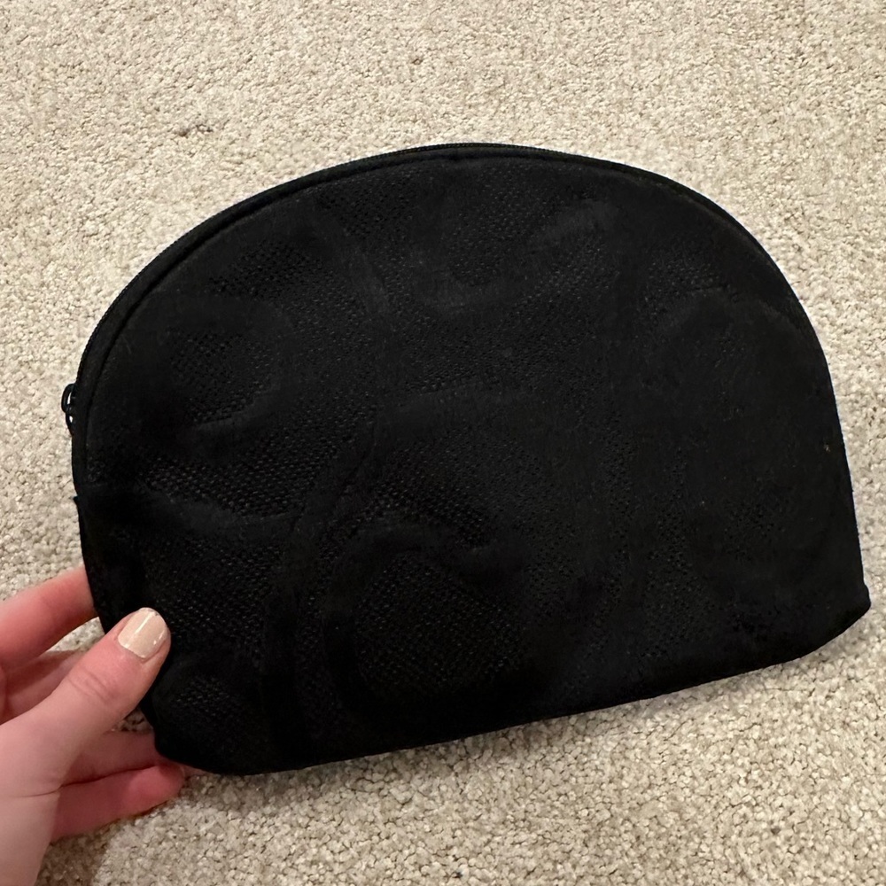 Black Pouch!!